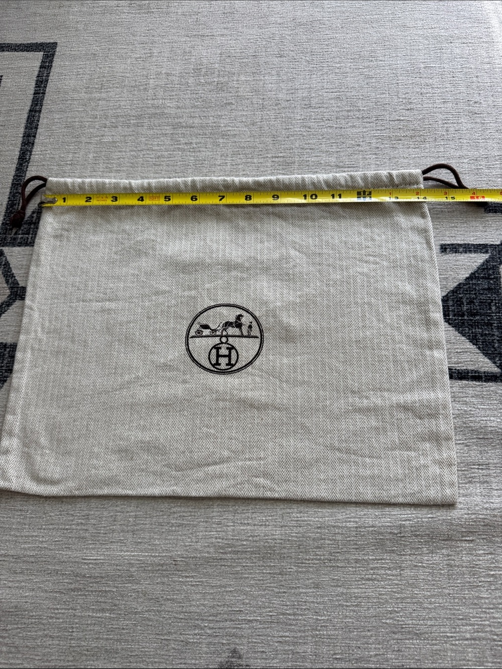 Hermès Herringbone Drawstring Dust Bag 16x11 Beige Brown Logo Storage Pouch - Picture 4 of 6